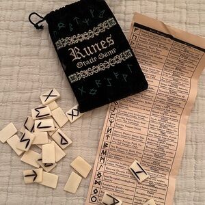 ✨🔮 Runes Oracle Game Divination Set | 🖤 Ask the Universe (Politely)